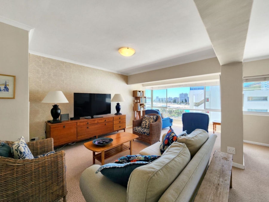 To Let 2 Bedroom Property for Rent in Sea Point Western Cape